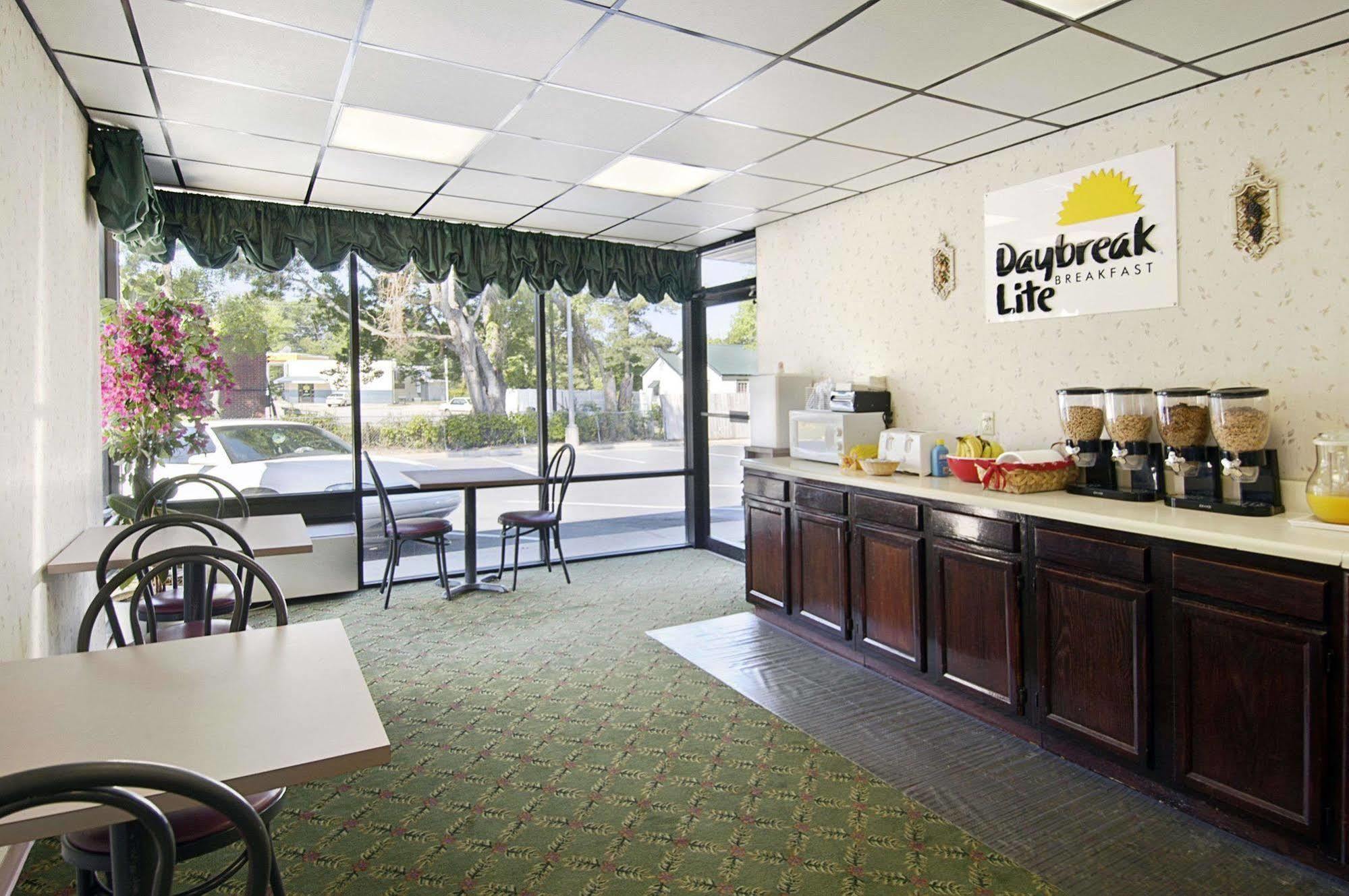 Days Inn Cheraw ร้านอาหาร รูปภาพ