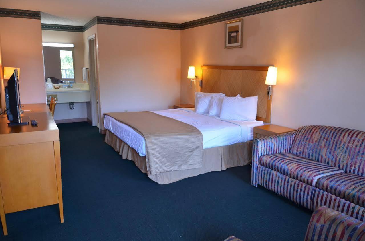 Days Inn Cheraw ภายนอก รูปภาพ